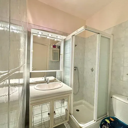 2 Pieces Le Versailles Sanguinaires * Ajaccio