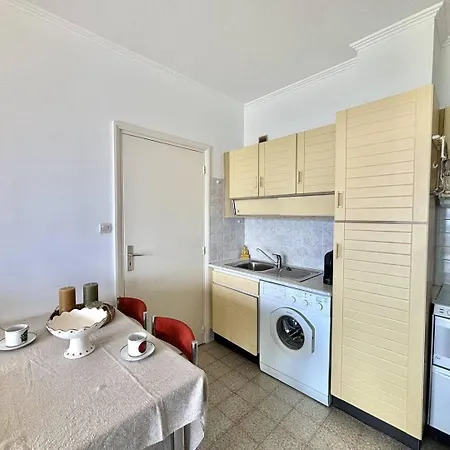 Apartman 2 Pieces Le Versailles Sanguinaires